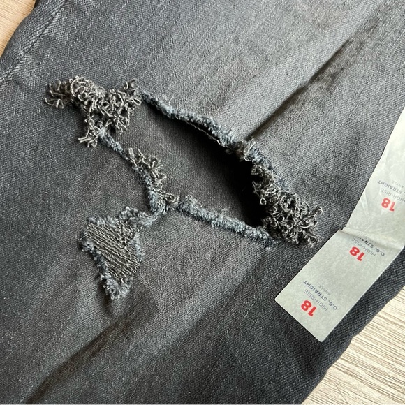 NWT Old Navy Distressed Black High Rise O.G. Straight Ankle Jeans Size 18 - Picture 3 of 7